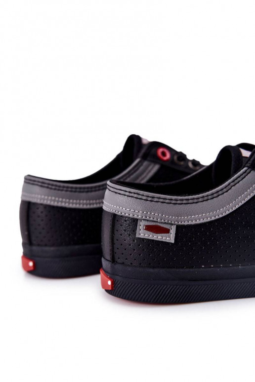 meestele vabaaja jalanõud Cross Jeans...