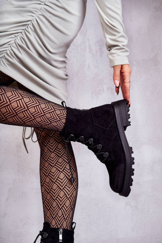 seemisnakhsed voodriga Naiste...