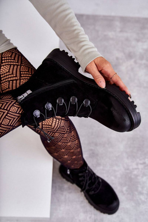 seemisnakhsed voodriga Naiste...