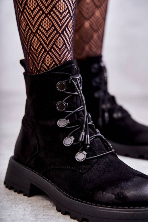 seemisnakhsed voodriga Naiste...