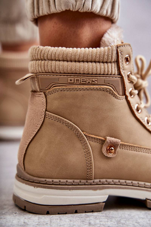 voodriga Naiste poolsaapad jalanõud...