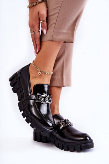 Laque jalatsid platvormiga...