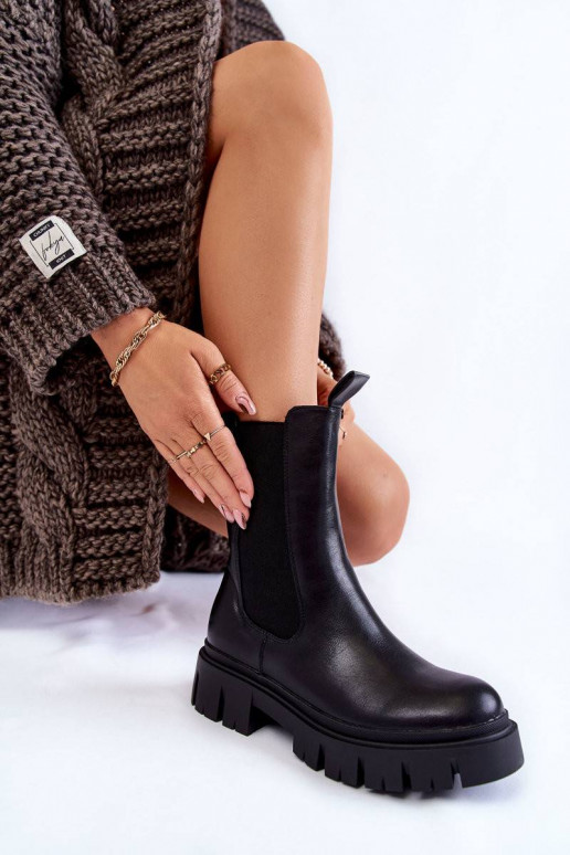 massiivsed saapad platvormiga mustad...