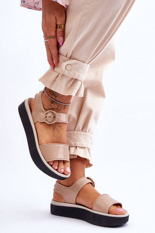 Sandaalid beeži värvi-mustad