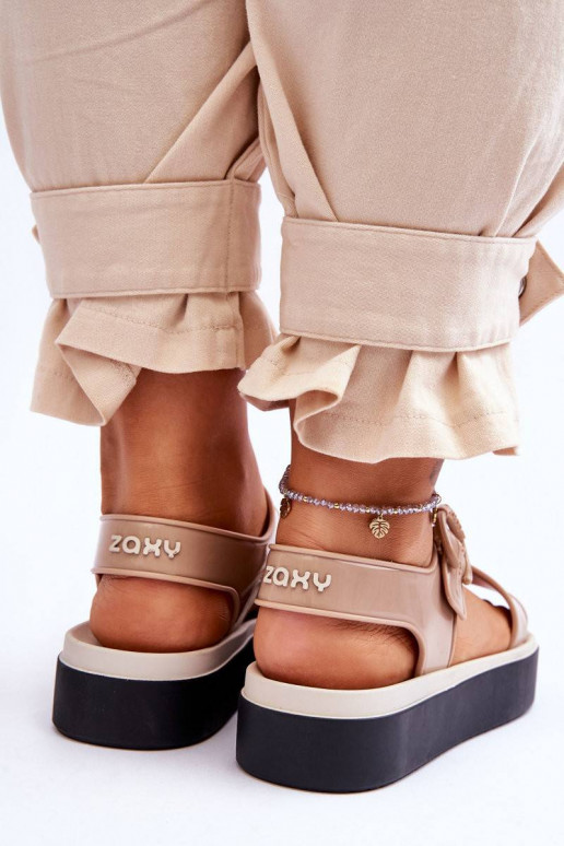 Sandaalid beeži värvi-mustad