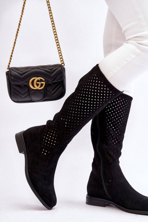 Ažuursed seemisnahast pika säärega...