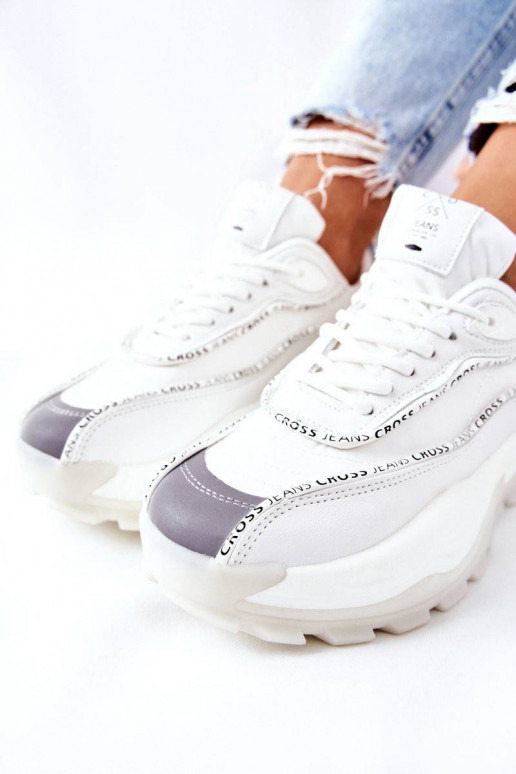 Sportliku stiiliga jalanõud Cross...