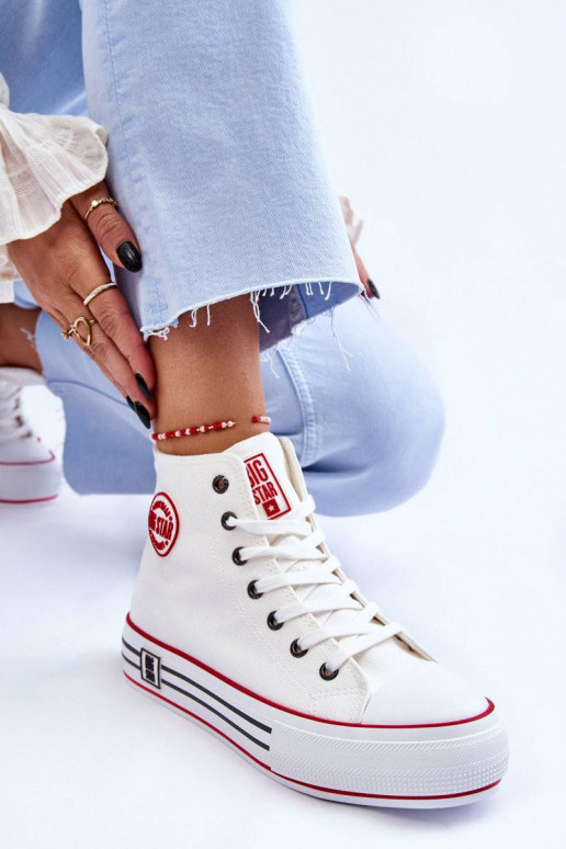 Riidest vabaaja jalanõud platvormiga...