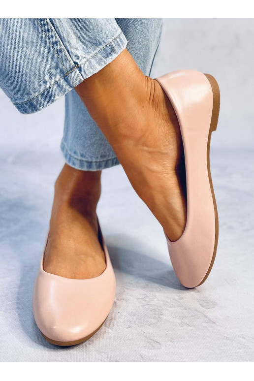 Nahast sisetallaga baleriinikingad...