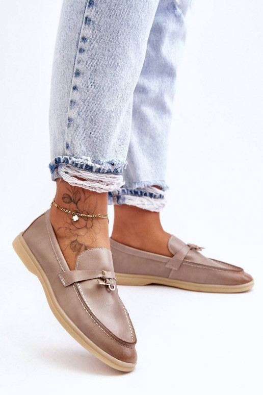 Klassikalise mudeli naiste...