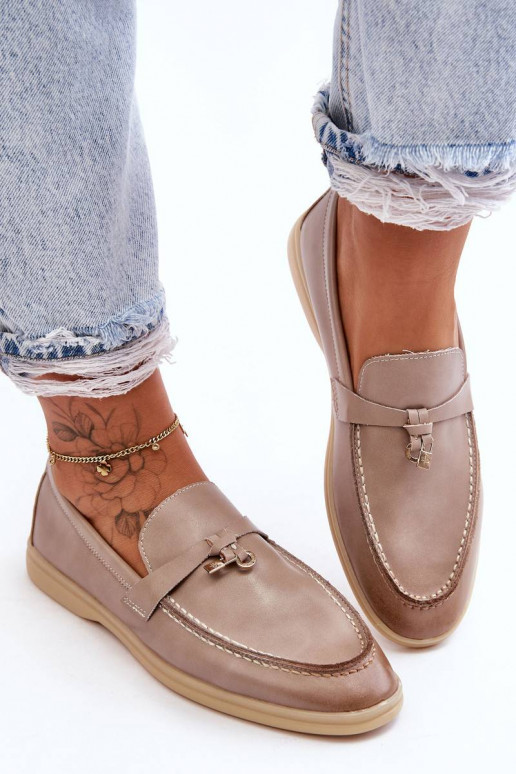 Klassikalise mudeli naiste...