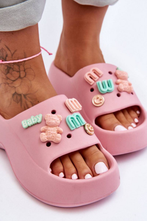 Miękkie Kerged sussid Tumeroosad...