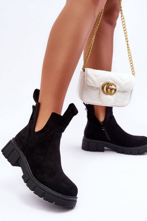 saapad Cut Out mustad Heaven