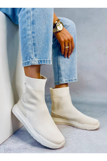 Sportlikud vabaajajalatsid...