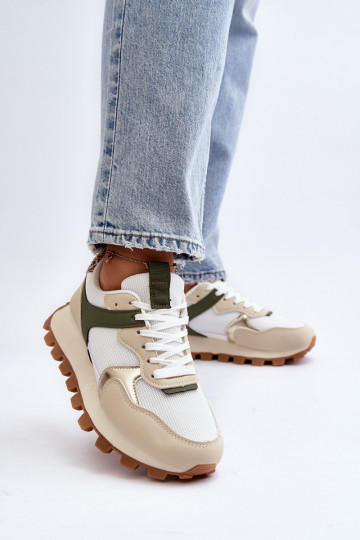 Sneakers tüüpi jalanõud...