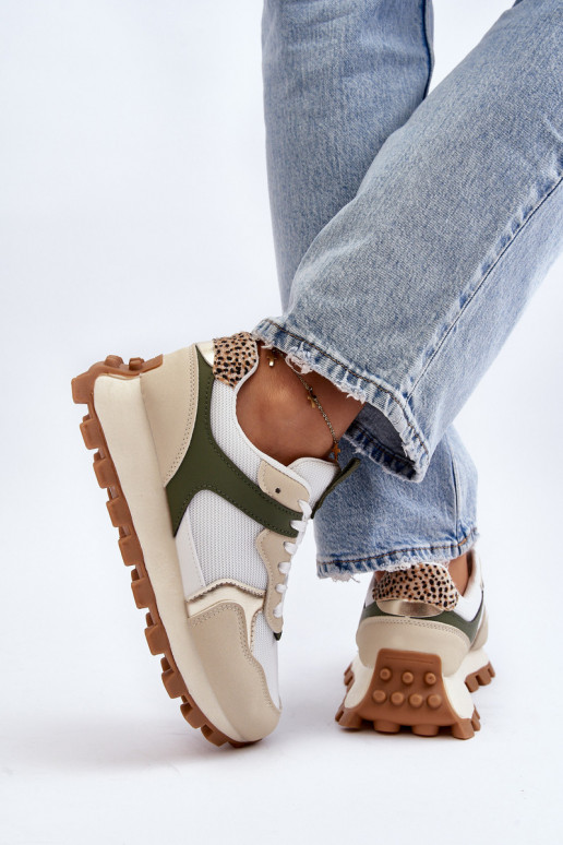 Sneakers tüüpi jalanõud...