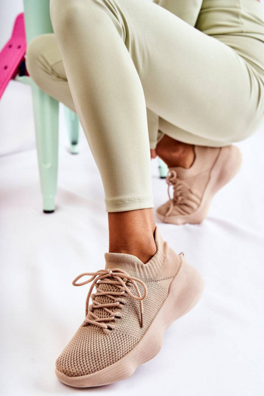 Spordijalatsid beeži värvi Dalmiro