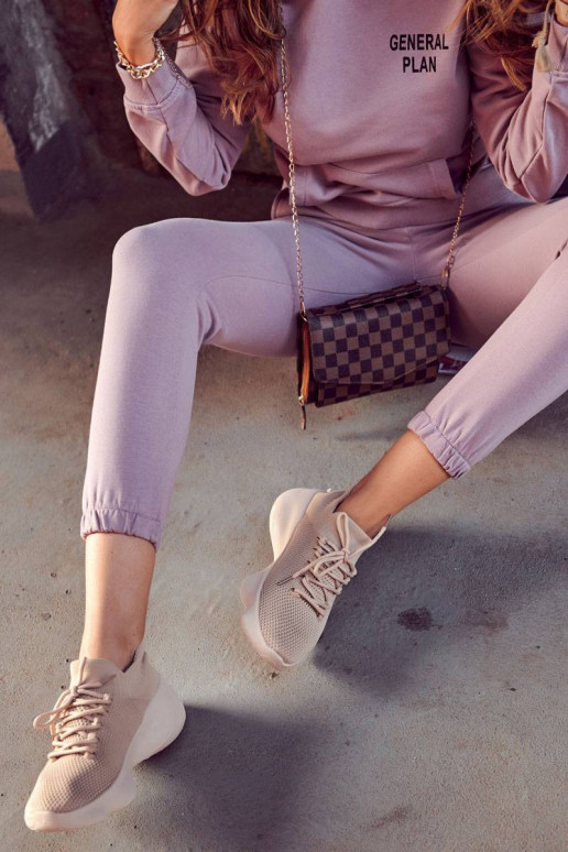 Spordijalatsid beeži värvi Dalmiro