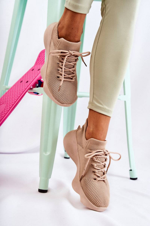 Spordijalatsid beeži värvi Dalmiro