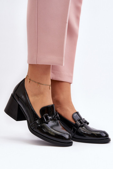 Laque jalatsid kõrge jämeda...