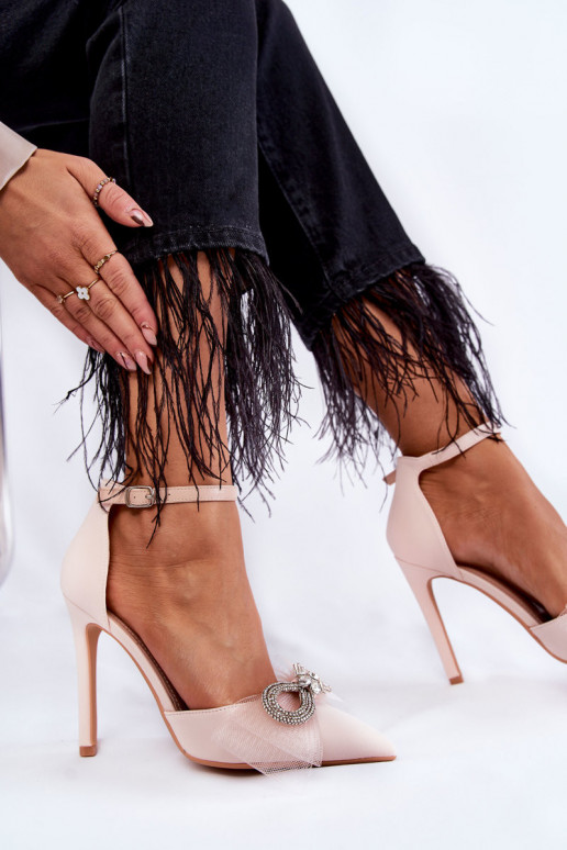 Elegantsed Kingad kõrge jämeda...