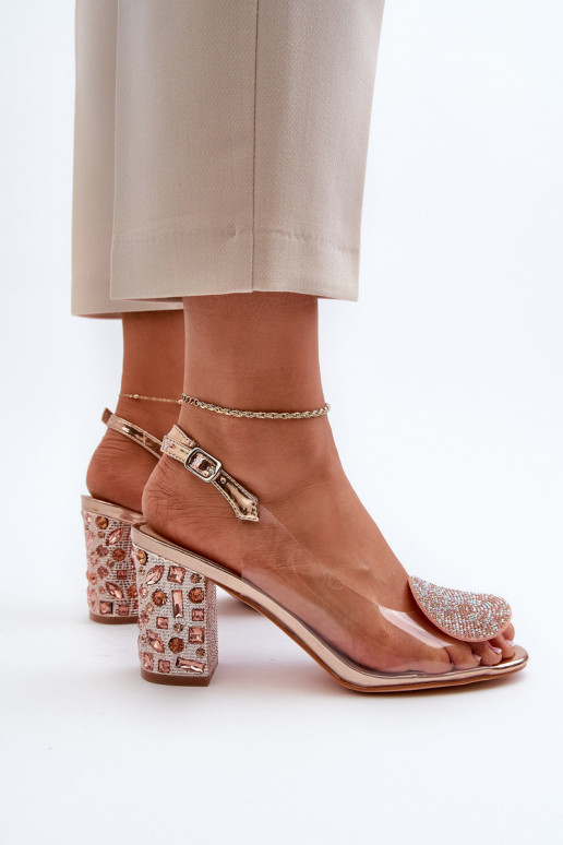 Sandaalid Külgedelt läbipaistvad...