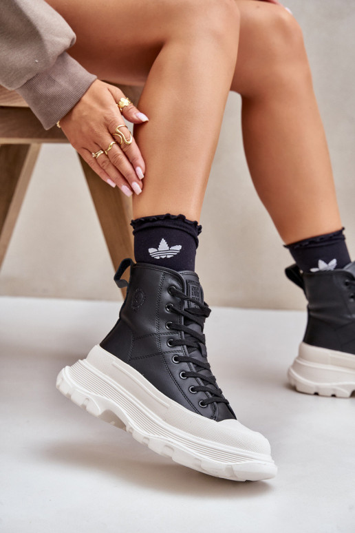 Nahk voodriga vabaaja jalanõud...