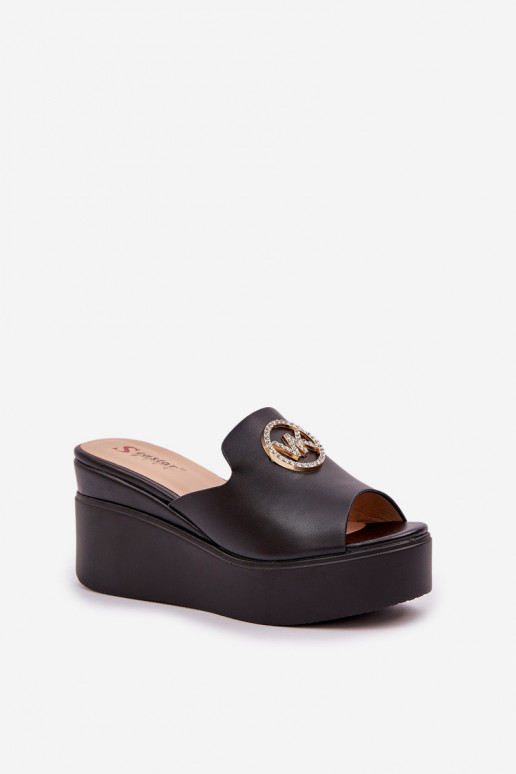 Plätud platvormiga I Koturnie...