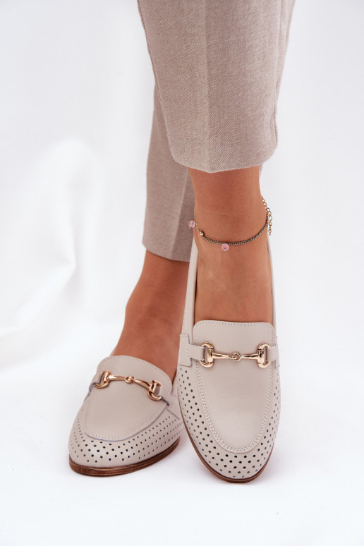 Naistel liivakarva nahast mokasiinid...