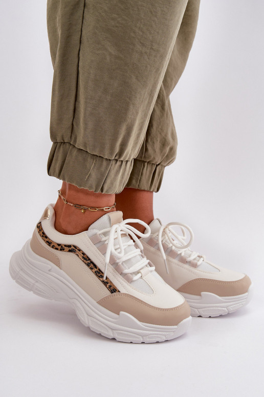 Sneakers tüüpi jalanõud...