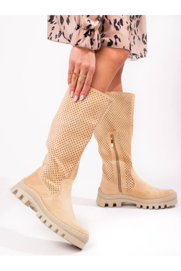 Seemisnakhsed pikad saapad...