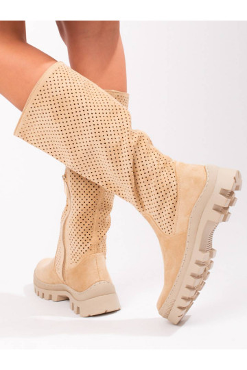 Seemisnakhsed pikad saapad... 2