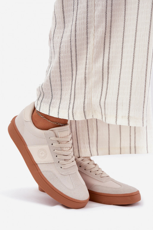 Beeži värvi spordistiilis naiste...