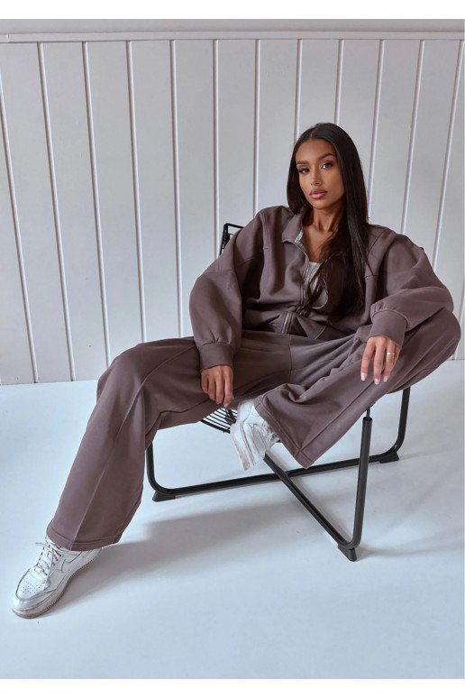 Costa - pruunid laia säärega püksid