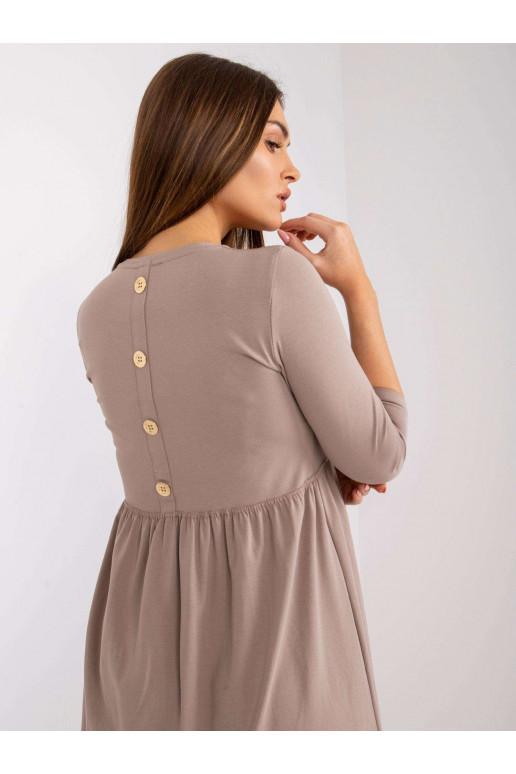 Tumebeež puuvillane voldiga kleit...