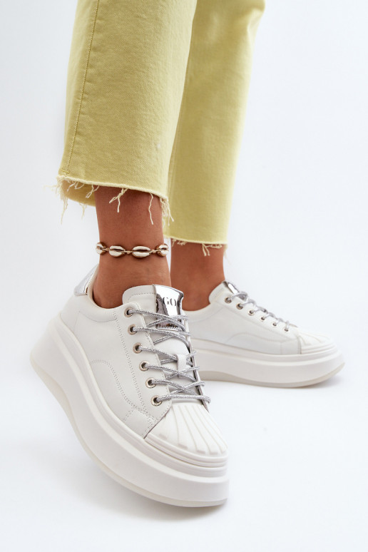 Nahk Sneakers tüüpi jalanõud Naiselik platvormiga GOE NN2N4033 valget värvi