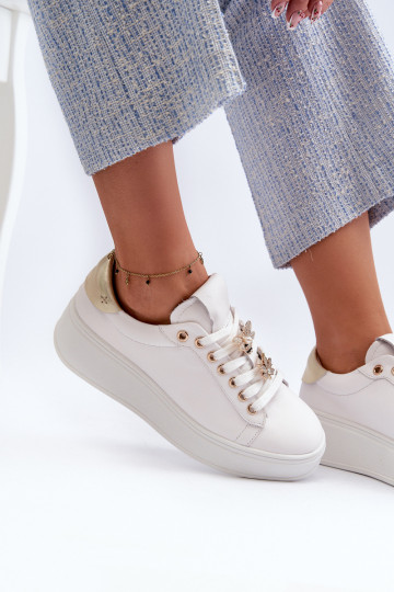 Nahk Sneakers tüüpi jalanõud Naiselik platvormiga Z Przypinkami D&A SN67 valget värvi 2