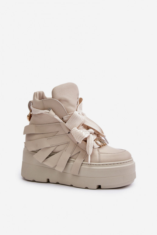 Nahk Sneakers tüüpi jalanõud Naiselik platvormiga CheBello 4561 beeži värvi