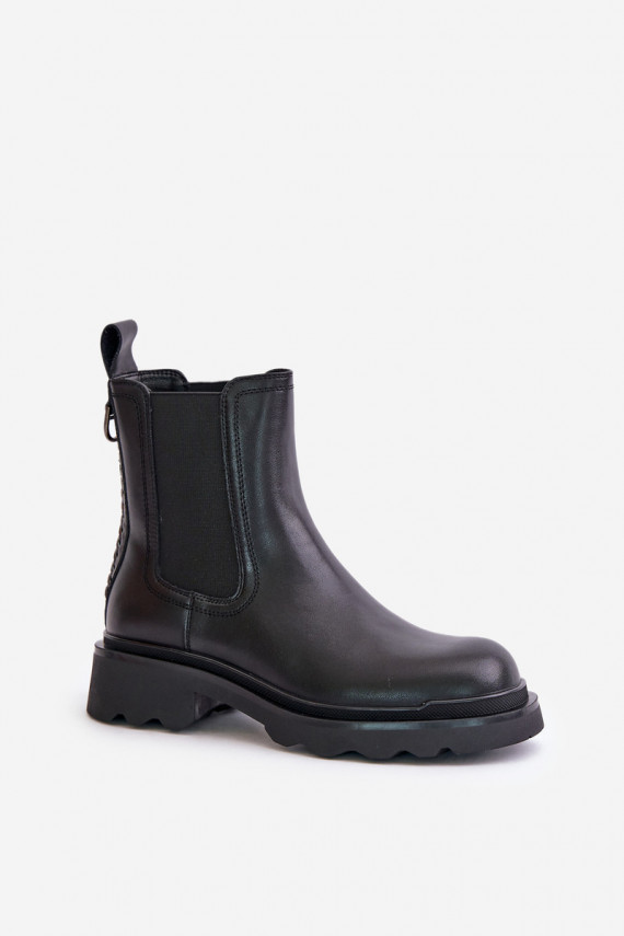 Nahk stiilsed saapad Dekoratiivse ketiga voodriga D&A JC42-86 mustad