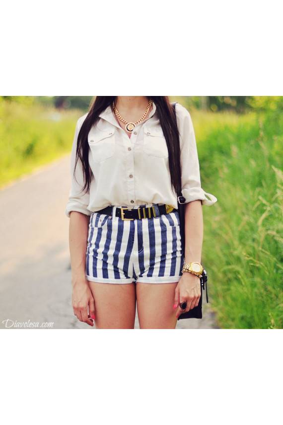 KAELAEHE "Chain and Lion"