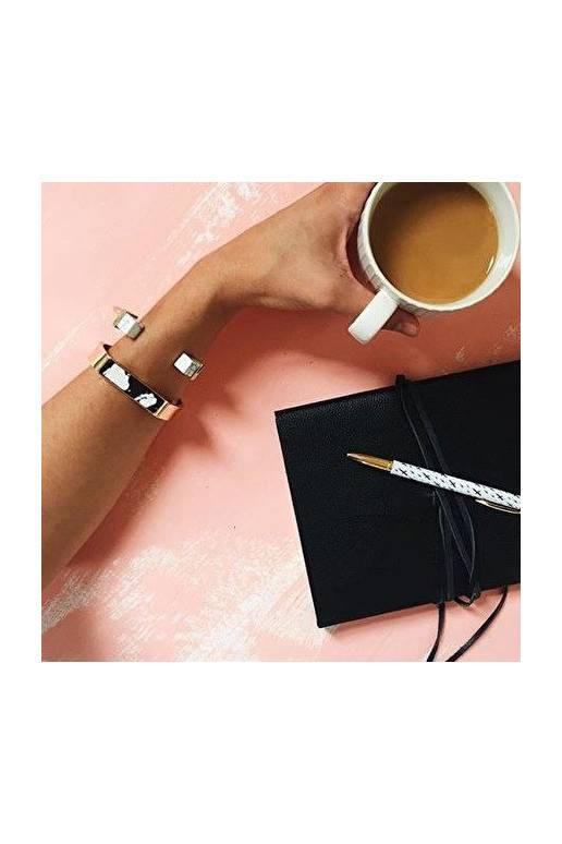 KÄEVÕRU "Minimalist White Marble Cuff Bracelet"