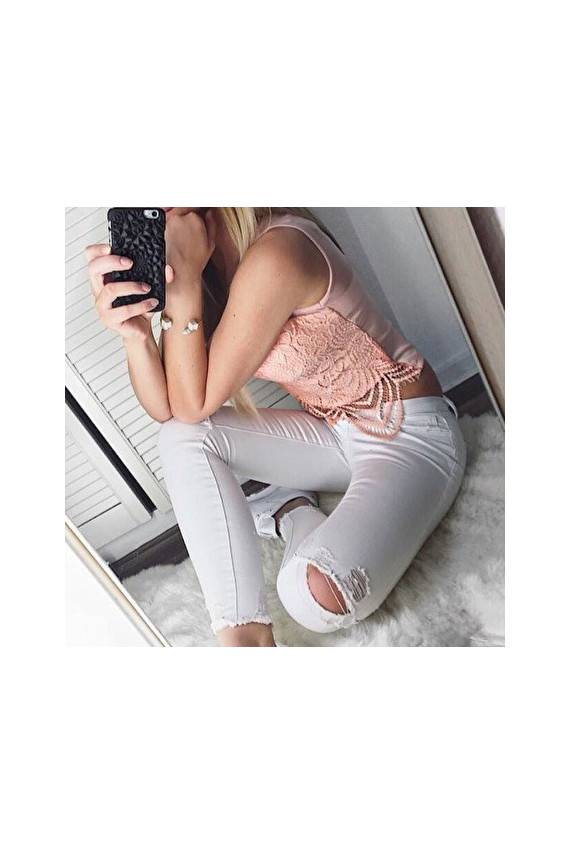 KÄEVÕRU "Minimalist White Marble Cuff Bracelet"