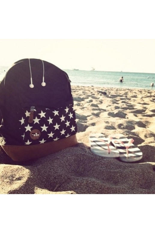 Originaalne ja trendikas Mi Pac seljakott "Stars Black"