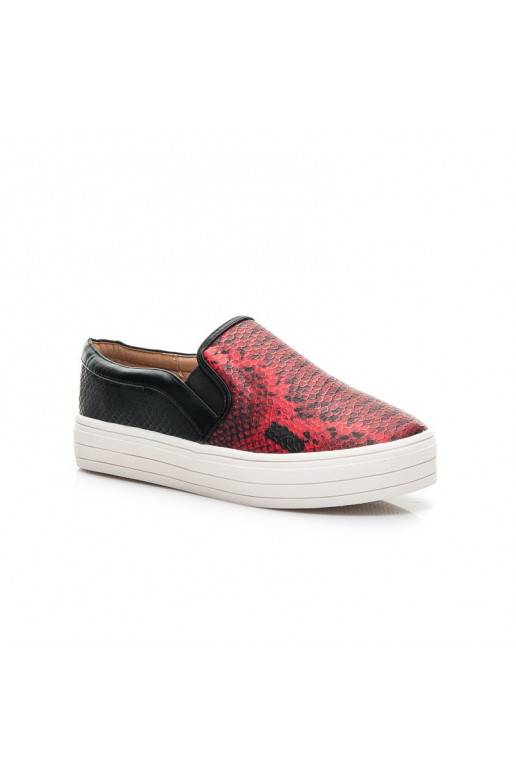 Paksupõhjaga Slip On kingad Q33-19R /S1-2P