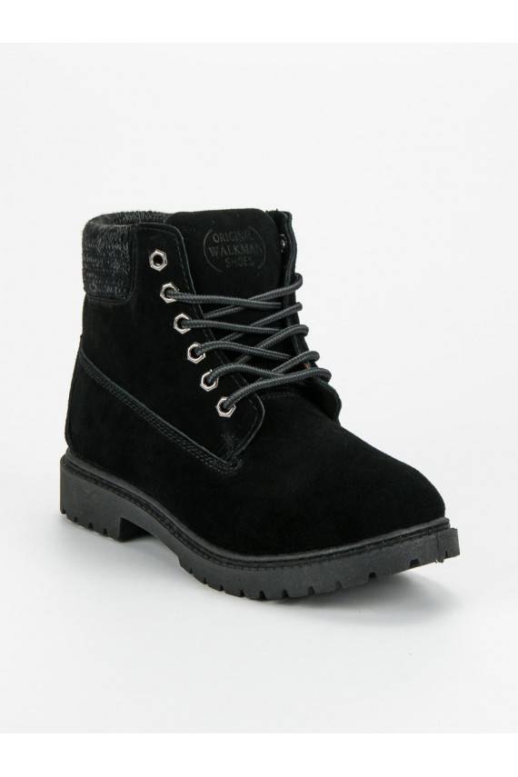 mustad saapad naturaalsest nahast