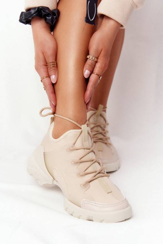 Moekad vabaajajalatsid beeži värvi Born This Way