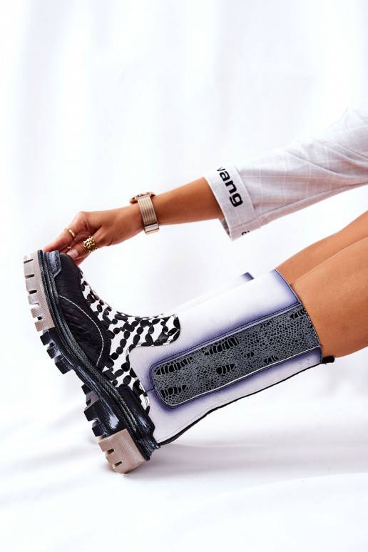    Naiste poolsaapad  -valget värvi 05141-11