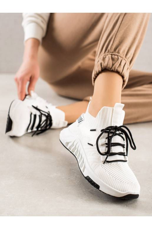 Moekad tekstiilist Sneakers tüüpi jalanõud 