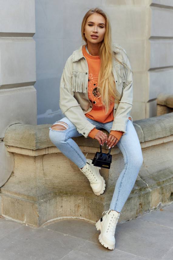 Naiste poolsaapad Elevandiluu värvi Larina