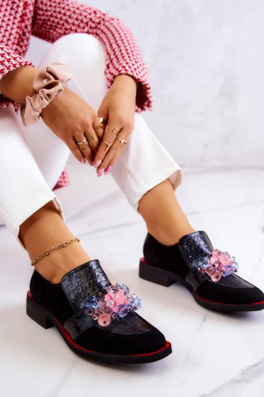 seemisnakhsed jalatsid kaunistustega -runased Davine